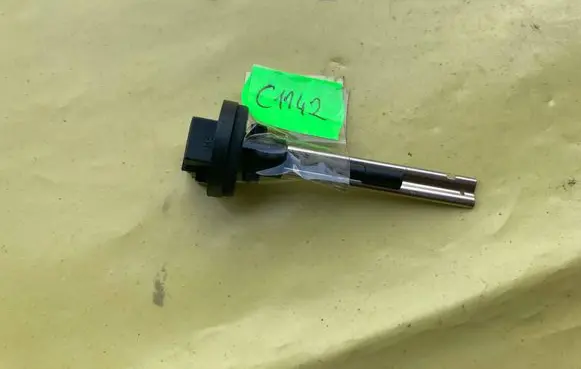 Mercedes-Benz C W204 Interior temperature sensor A2218300872