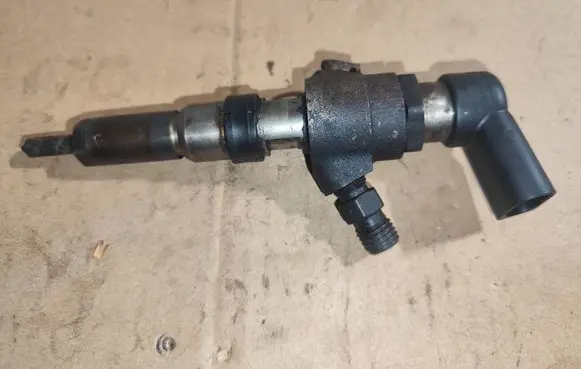 Ford Fiesta Fuel injector 9649574480