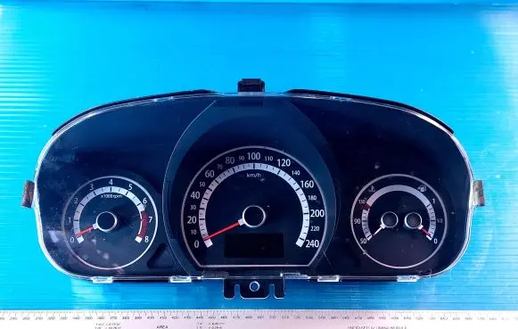 KIA Ceed Speedometer (instrument cluster) 940231H080
