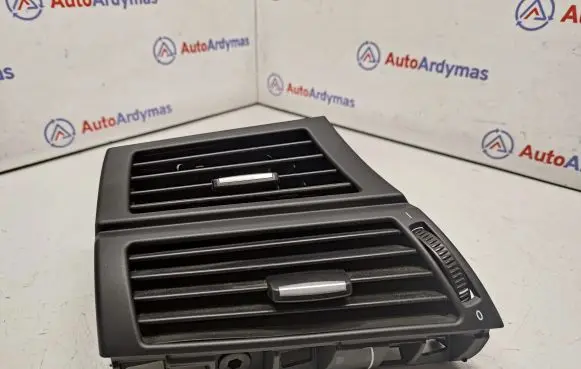 Dashboard side air vent grill/cover trim
