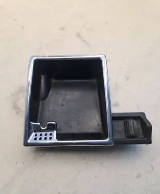 Mercedes-Benz E W211 Car ashtray A2118100428