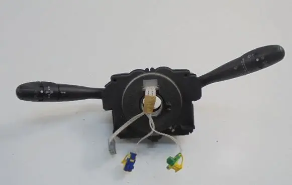 Wiper turn signal indicator stalk/switch