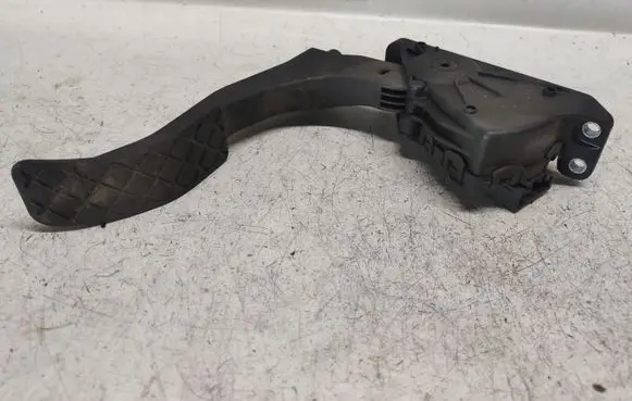 Audi A6 S6 C6 4F Accelerator throttle pedal 4F1721523A