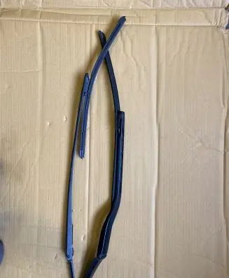 Audi A3 S3 8P Front wiper blade arm