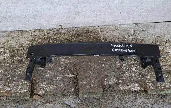 Hyundai i30 Front bumper cross member 64900G4000
