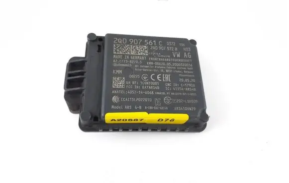 Volkswagen T-Roc Distronic sensor radar 2Q0907561C 2Q0907572B