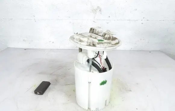 Renault Scenic III - Grand scenic III In-tank fuel pump 172021706R