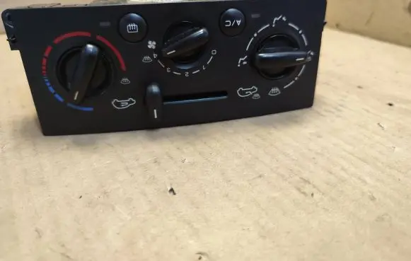 Peugeot 207 Climate control unit N102079BK 69910002 1705206