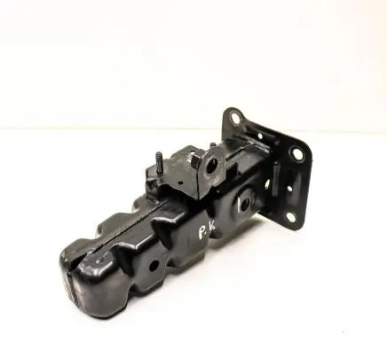 Mercedes-Benz Vito Viano W447 Front bumper shock/impact absorber A4476200095