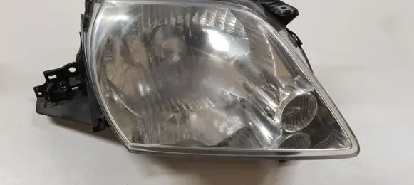 Mazda MPV Headlight/headlamp P2018 90733100