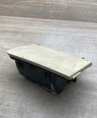 Volkswagen Touareg I Car ashtray 7L6857951 7L6857951A