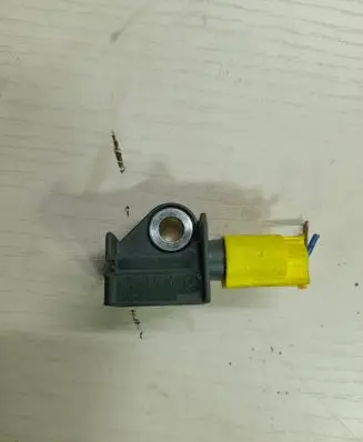 Mercedes-Benz E C207 W207 Airbag deployment crash/impact sensor A1729056000 5WK44192