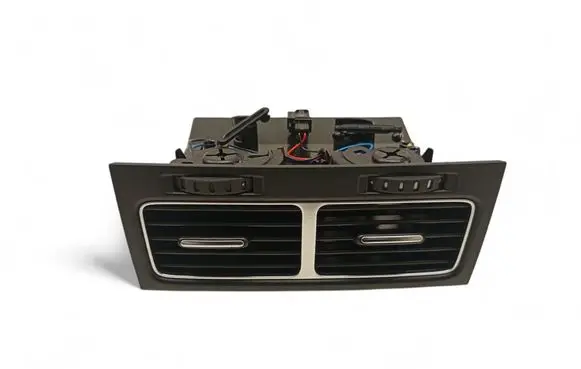 Volkswagen Touareg II Rear air vent grill 7P6819203A