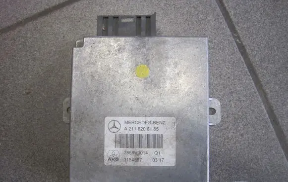 Mercedes-Benz E W211 Phone control unit/module A2118206185