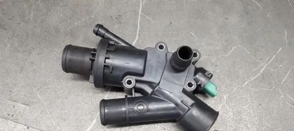 Peugeot Expert Thermostat housing 