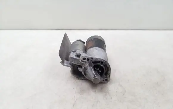 Mitsubishi Space Wagon Starter motor