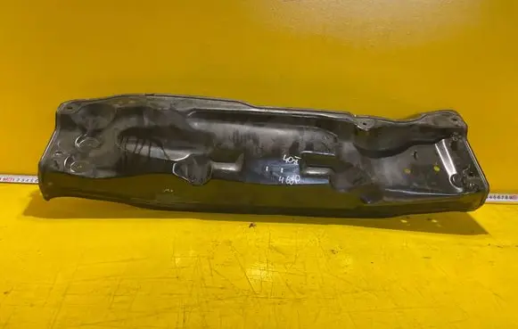 Seat Ibiza IV (6J,6P) Heat shield in engine bay 6J0805275C