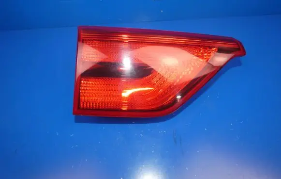 KIA Sportage Tailgate rear/tail lights 