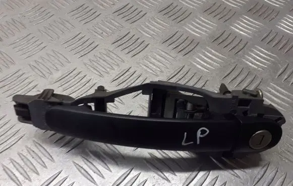 Volkswagen Polo IV 9N3 Front door exterior handle 3B0837885