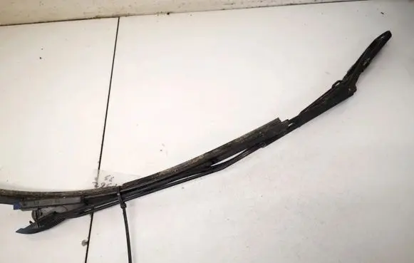 Iveco Daily 40.8 Front wiper blade arm