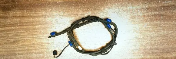 Windshield washer spray nozzle