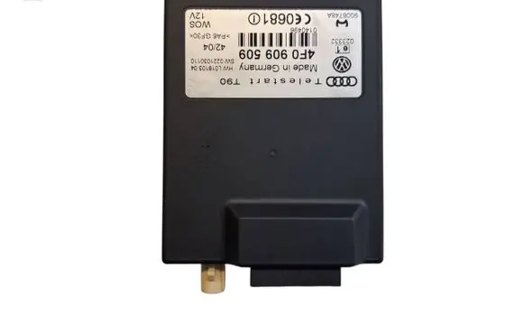 Volkswagen Touareg I Auxiliary heating control unit/module 4F0909509 0221030110 0140496
