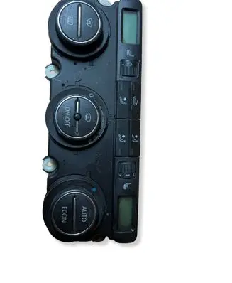 Volkswagen PASSAT B6 Climate control unit 74677530