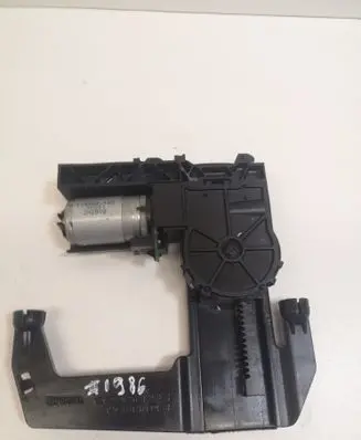 Mercedes-Benz S W220 Seat adjustment motor 0009700026