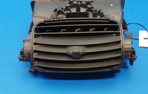 Smart ForTwo I Dash center air vent grill 0001163V024