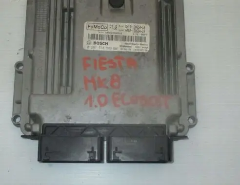 Ford Fiesta Engine control unit/module 0261S18588