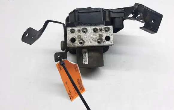 Mini One - Cooper Coupe R56 ABS Pump 6785683