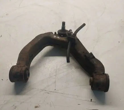 Mitsubishi Pajero Front lower control arm/wishbone
