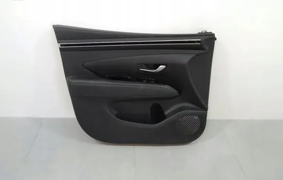 Hyundai Tucson TL Front door card panel trim 