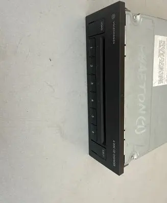 Volkswagen Phaeton CD/DVD changer 3D0035110B VWZ3Z8K6766549