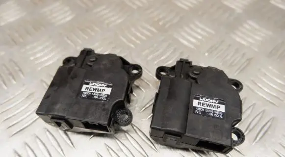 A/C air flow flap actuator/motor