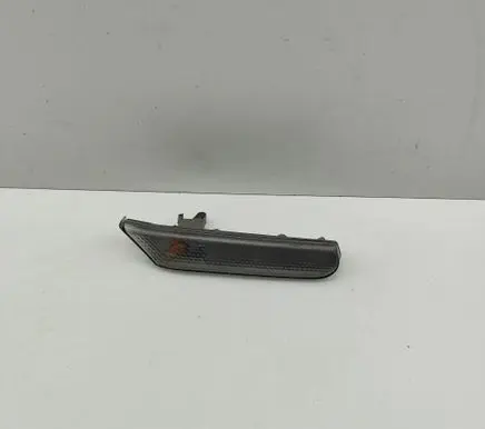 Porsche 911 996 Front fender indicator light 99663104403