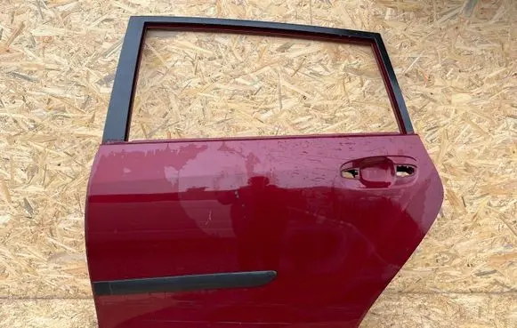 Toyota Verso Rear door VERSO.TOYOTA