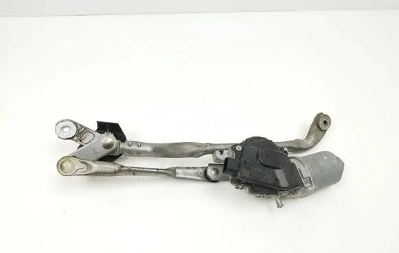 Front wiper linkage and motor