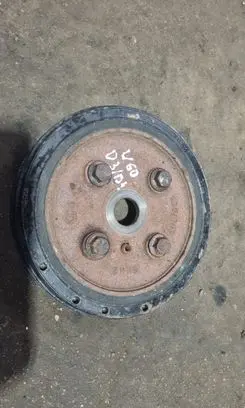 Volvo V60 Crankshaft pulley 31258122