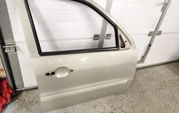 Mazda Tribute Front door