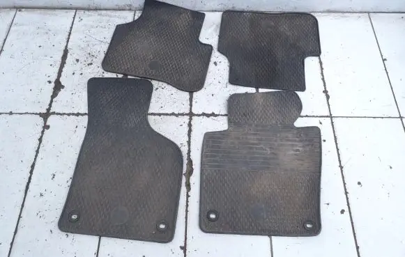 Volkswagen PASSAT B6 Car floor mat set 