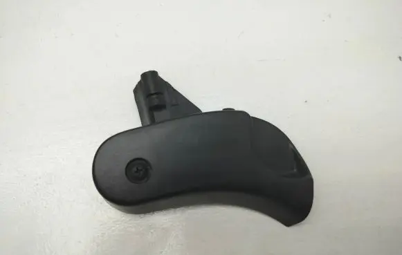 BMW 3 E46 Engine bonnet (hood) release handle 8223163