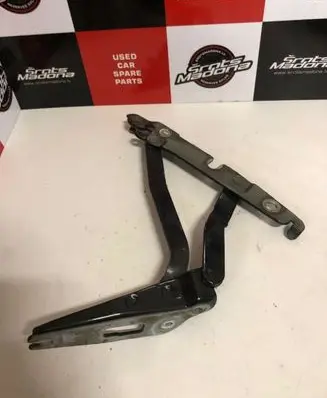 Audi A4 S4 B7 8E 8H Tailgate/trunk/boot hinge 8E5827301C