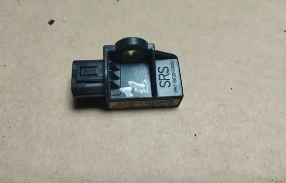 Honda Accord Airbag deployment crash/impact sensor 77970TC0A111M1
