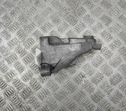 Mercedes-Benz S C217 Engine mounting bracket A6422237304