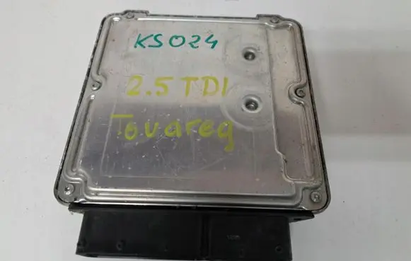 Volkswagen Touareg III Engine control unit/module ECU KS024