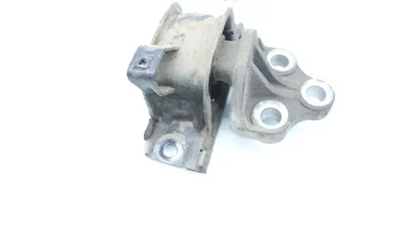 Opel Corsa D Engine mount bracket 