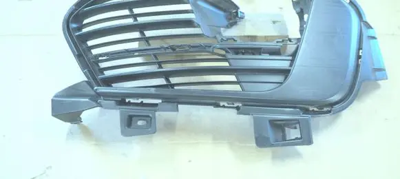 Peugeot 308 Front bumper lower grill AA38255582