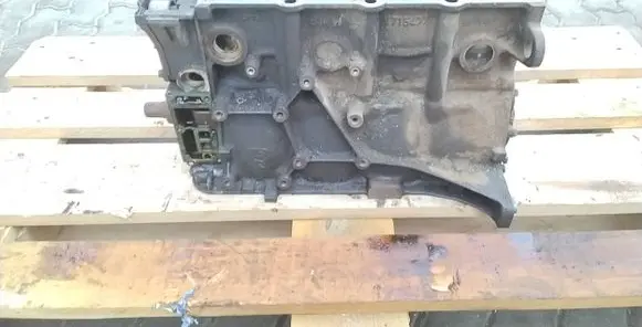 BMW 3 E30 Engine 1715477 M40B18