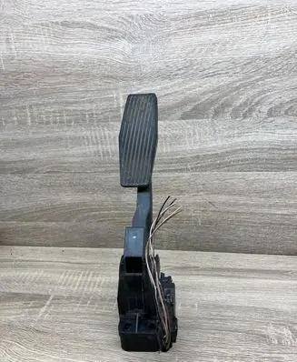 Opel Astra G Accelerator throttle pedal 09128851AL 0281002278